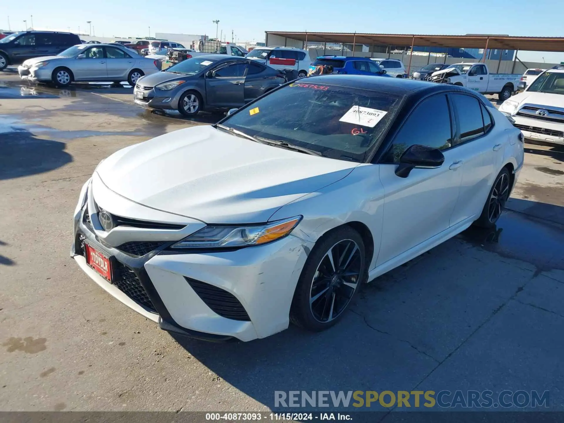 2 Photograph of a damaged car 4T1K61AK7LU319501 TOYOTA CAMRY 2020