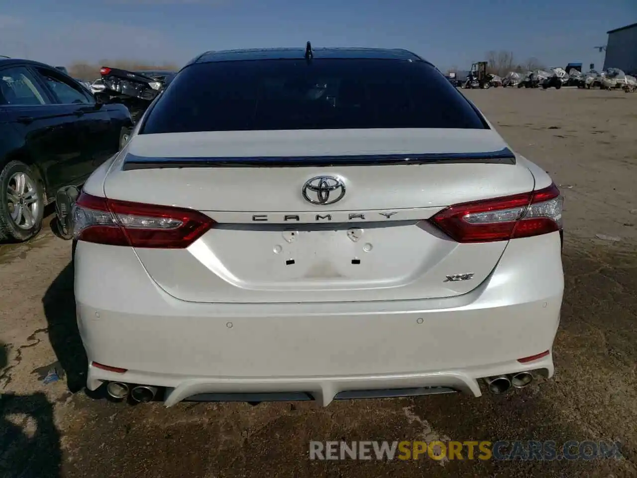 6 Photograph of a damaged car 4T1K61AK7LU334564 TOYOTA CAMRY 2020