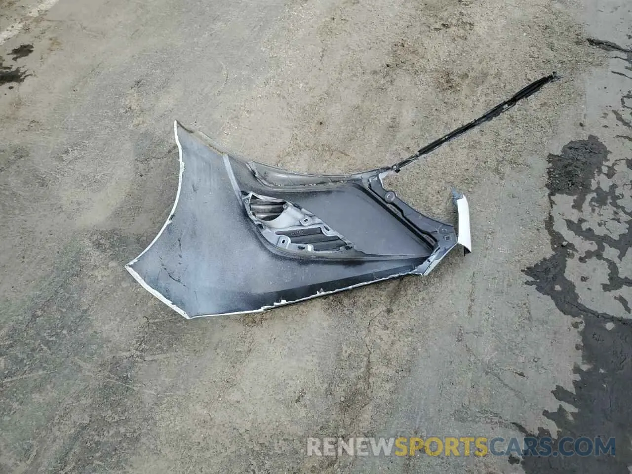12 Photograph of a damaged car 4T1K61AK7LU355009 TOYOTA CAMRY 2020