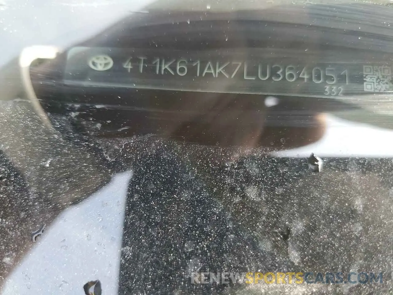 13 Photograph of a damaged car 4T1K61AK7LU364051 TOYOTA CAMRY 2020
