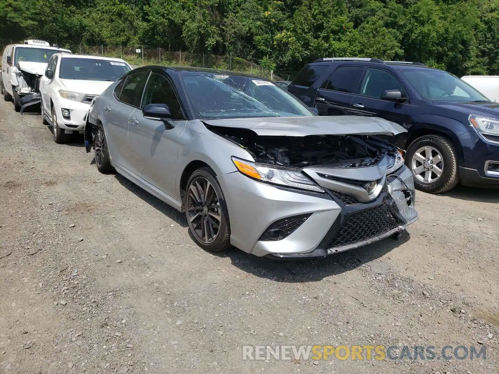 1 Photograph of a damaged car 4T1K61AK7LU375616 TOYOTA CAMRY 2020