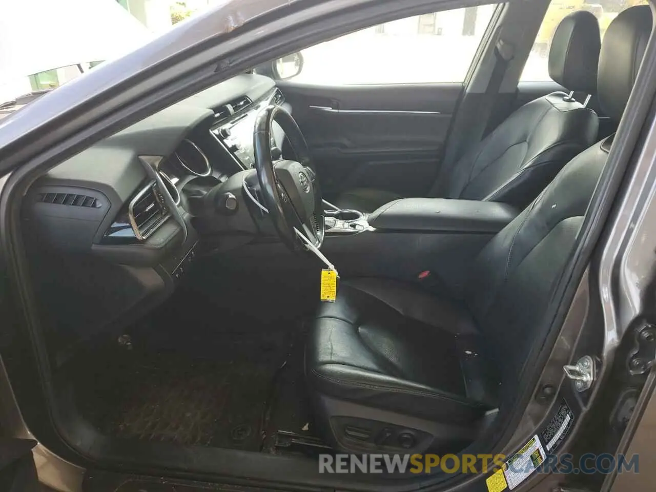 7 Photograph of a damaged car 4T1K61AK7LU507578 TOYOTA CAMRY 2020