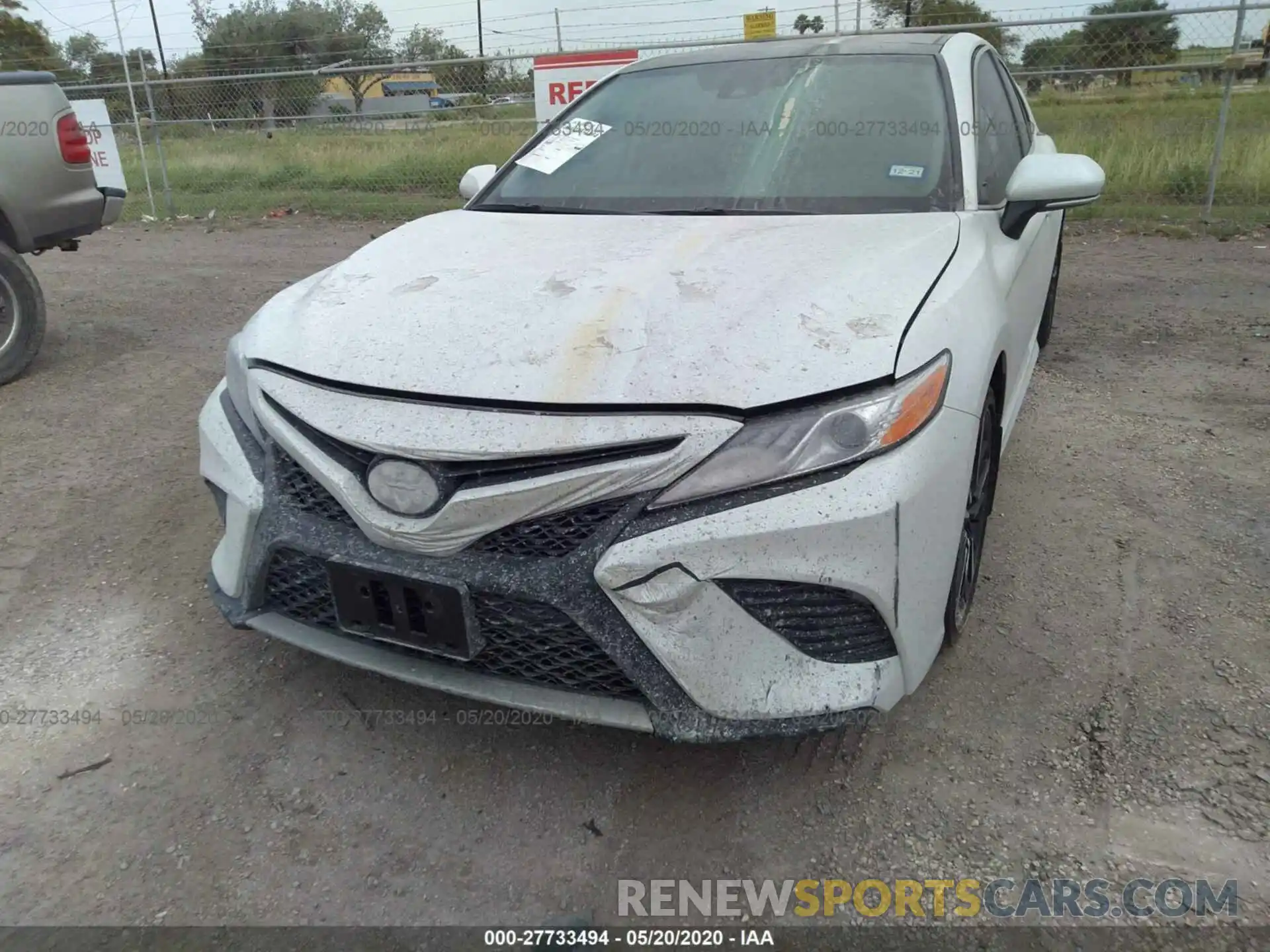 6 Photograph of a damaged car 4T1K61AK7LU906944 TOYOTA CAMRY 2020