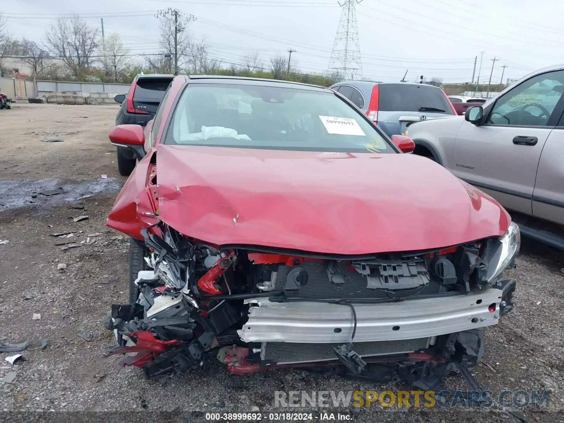 13 Photograph of a damaged car 4T1K61AK8LU306627 TOYOTA CAMRY 2020