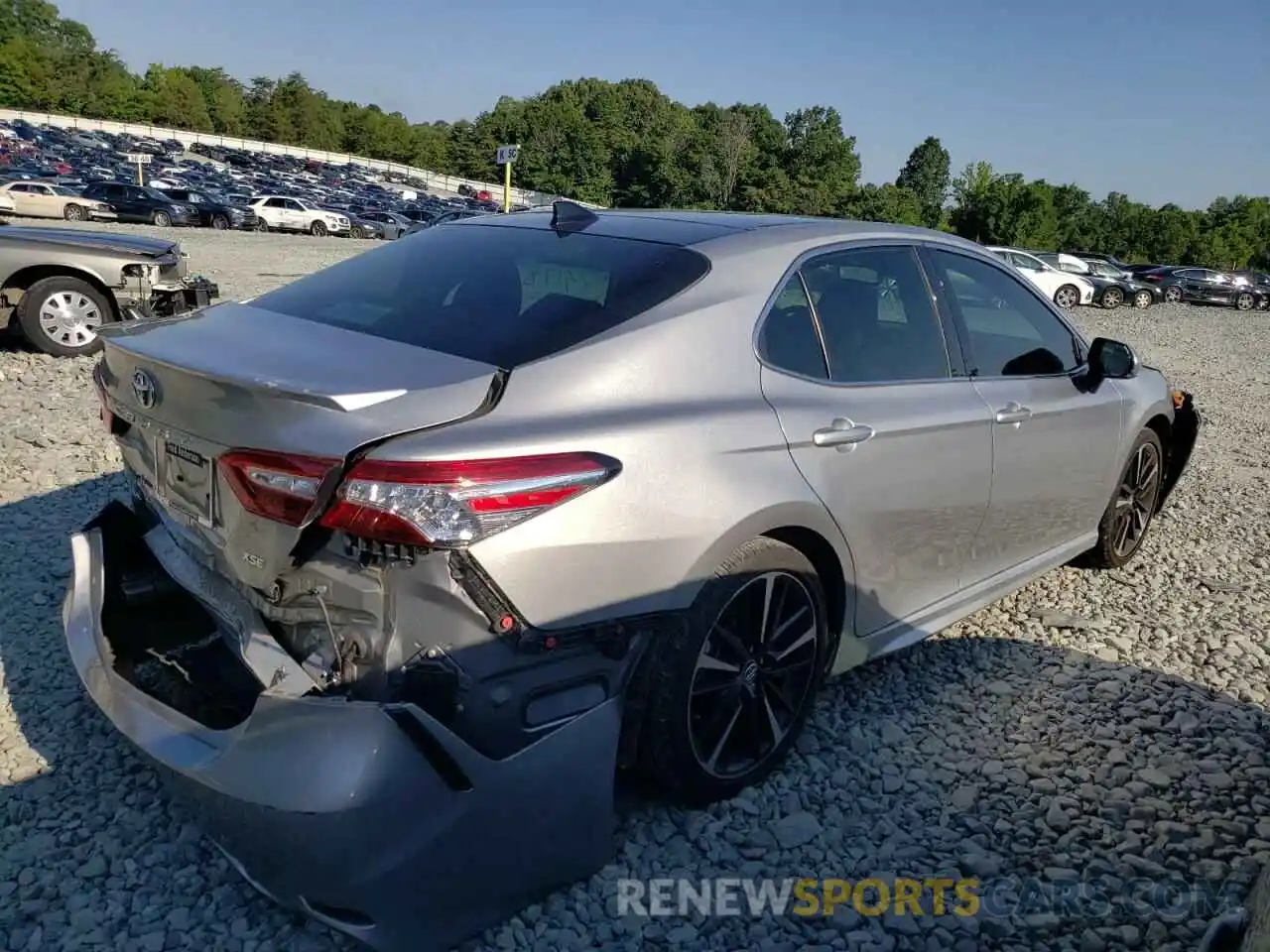 4 Photograph of a damaged car 4T1K61AK8LU322231 TOYOTA CAMRY 2020