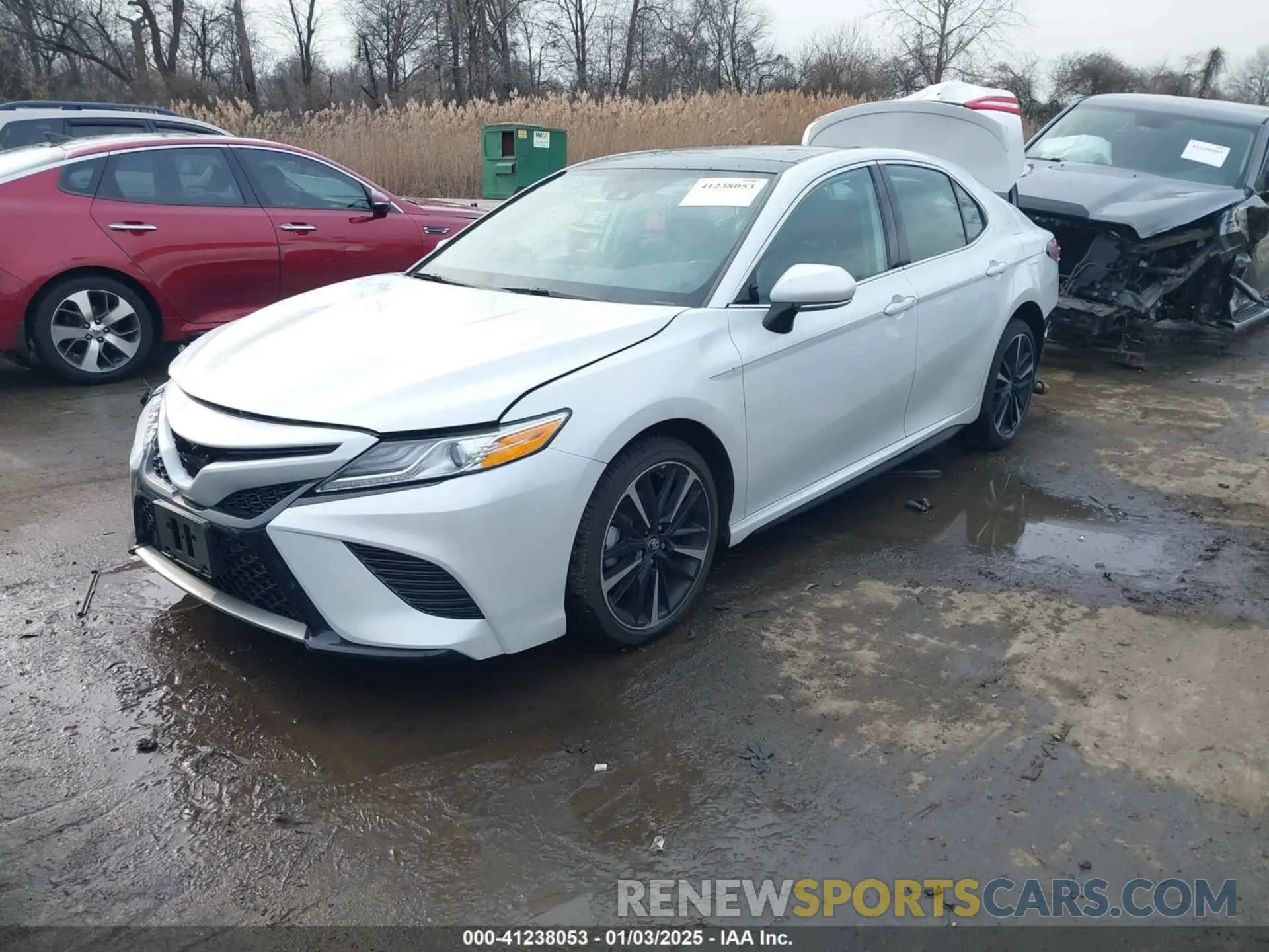 2 Photograph of a damaged car 4T1K61AK8LU335352 TOYOTA CAMRY 2020