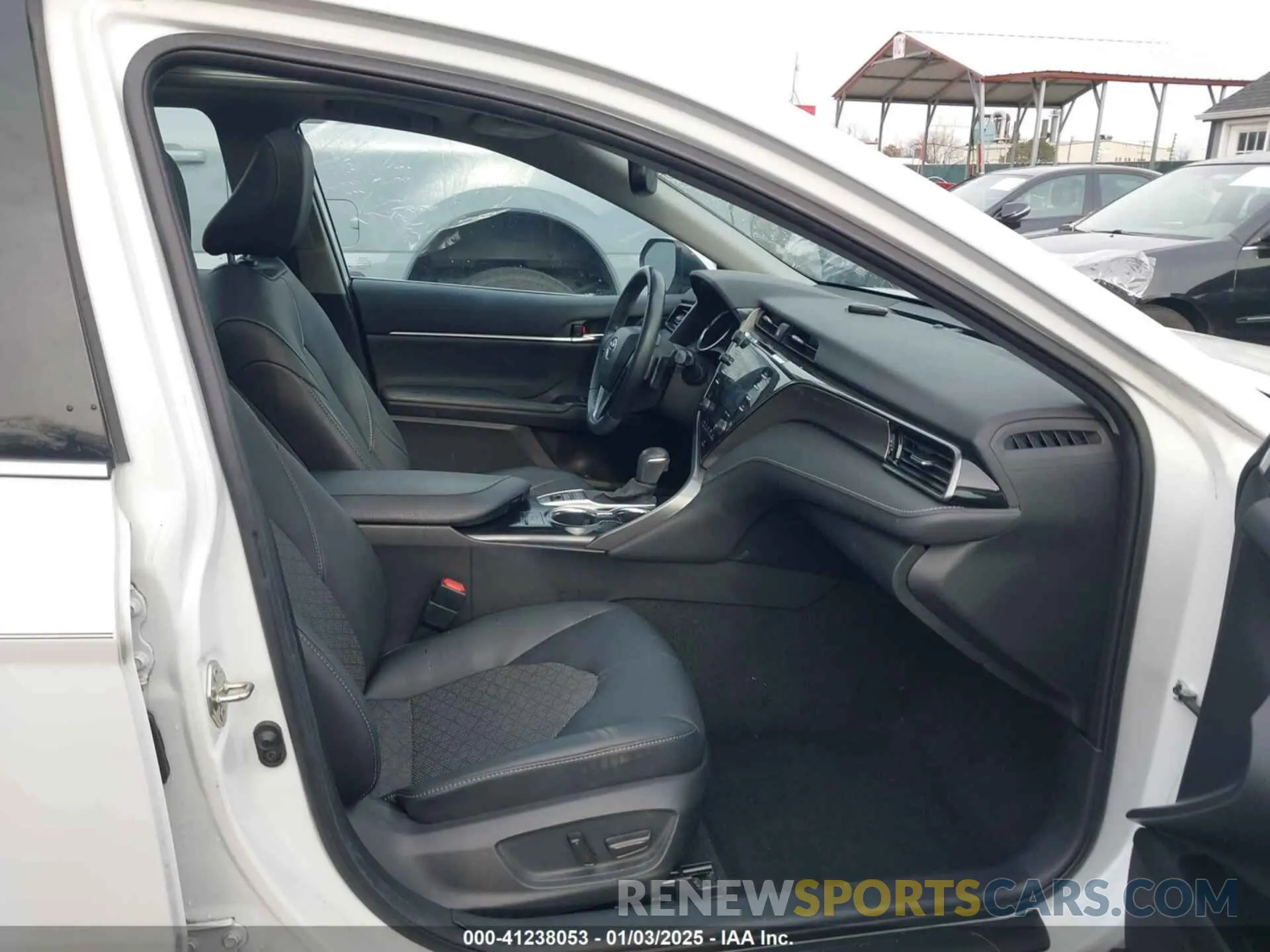 5 Photograph of a damaged car 4T1K61AK8LU335352 TOYOTA CAMRY 2020