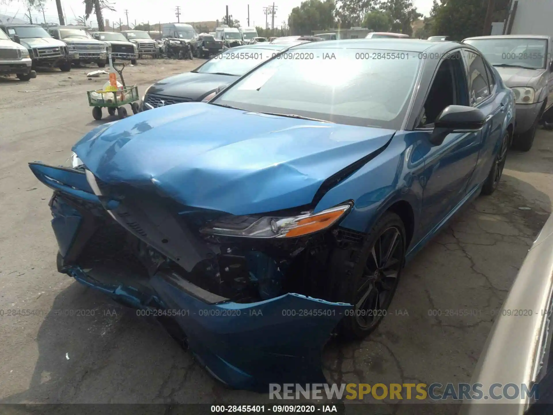 2 Photograph of a damaged car 4T1K61AK8LU382199 TOYOTA CAMRY 2020