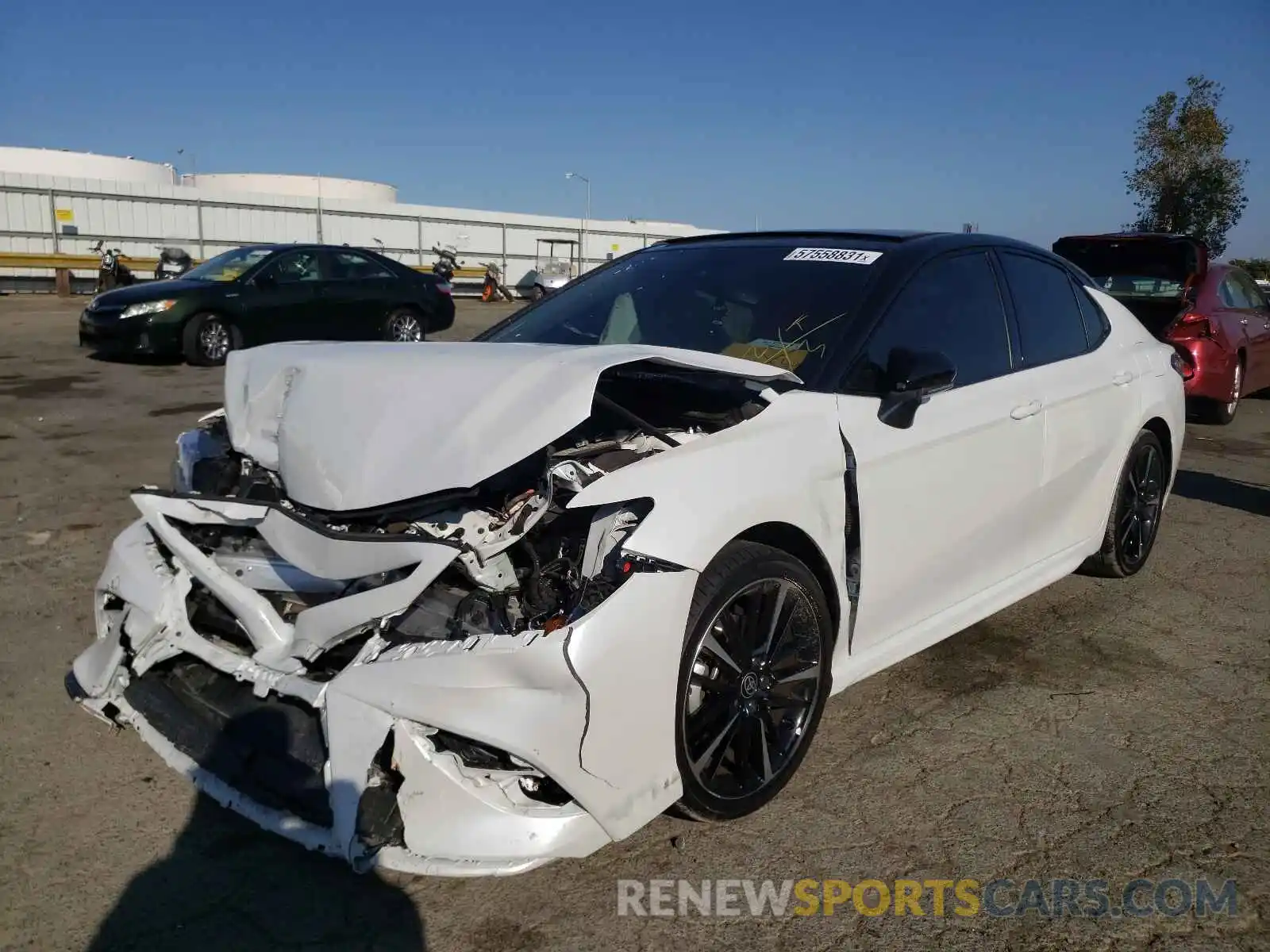 2 Photograph of a damaged car 4T1K61AK8LU401527 TOYOTA CAMRY 2020