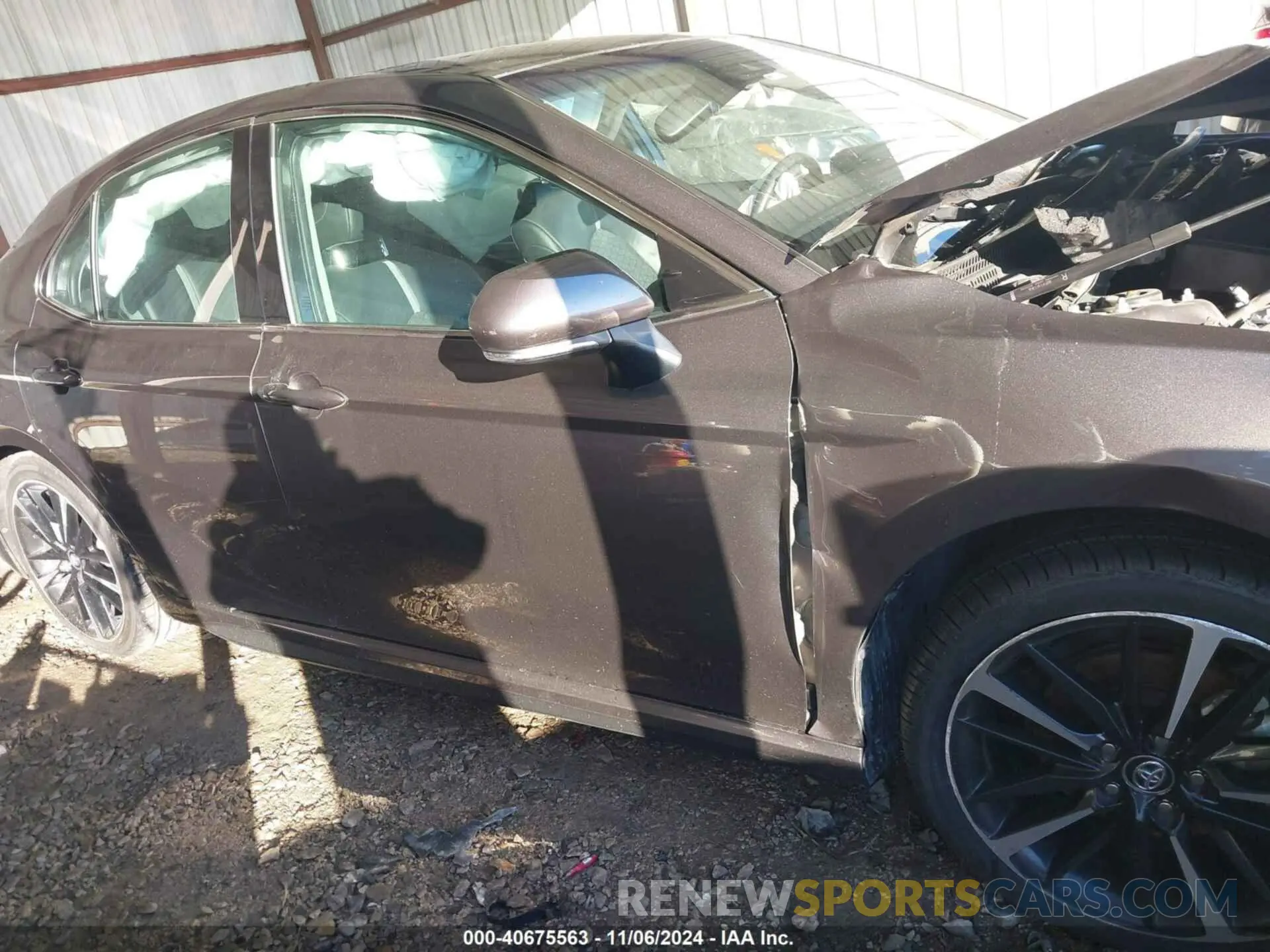 13 Photograph of a damaged car 4T1K61AK8LU919380 TOYOTA CAMRY 2020