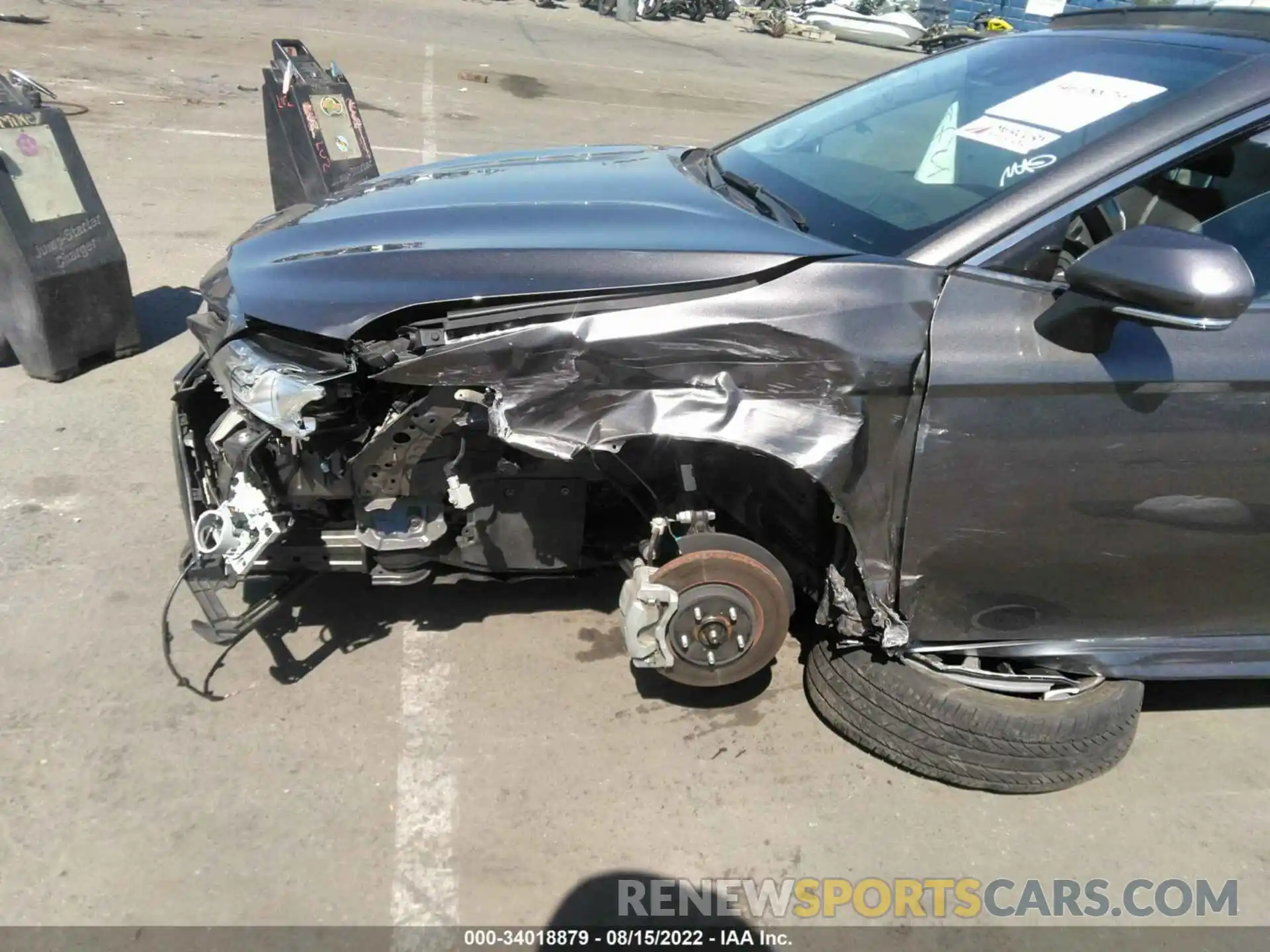 6 Photograph of a damaged car 4T1K61AK9LU300982 TOYOTA CAMRY 2020