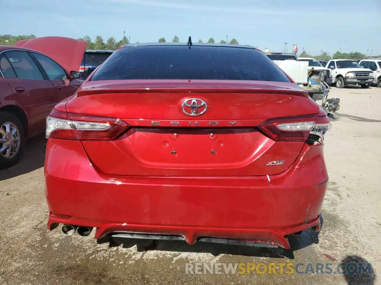 6 Photograph of a damaged car 4T1K61AK9LU315403 TOYOTA CAMRY 2020