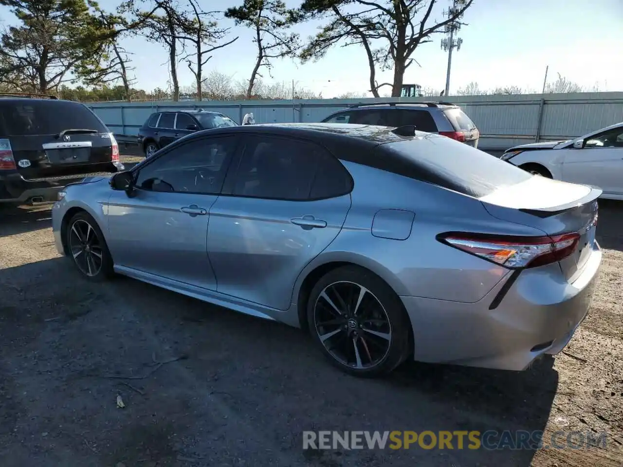 2 Photograph of a damaged car 4T1K61AK9LU322285 TOYOTA CAMRY 2020