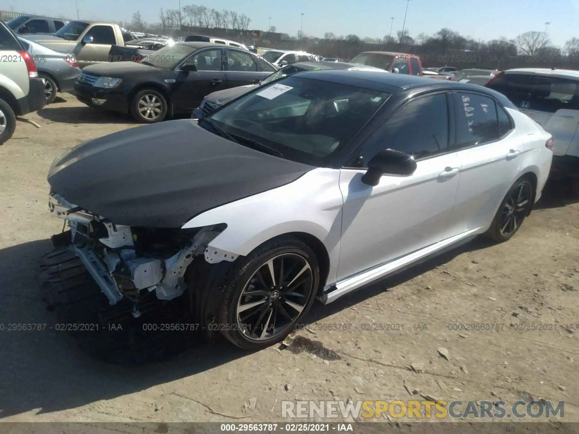 2 Photograph of a damaged car 4T1K61AK9LU323761 TOYOTA CAMRY 2020