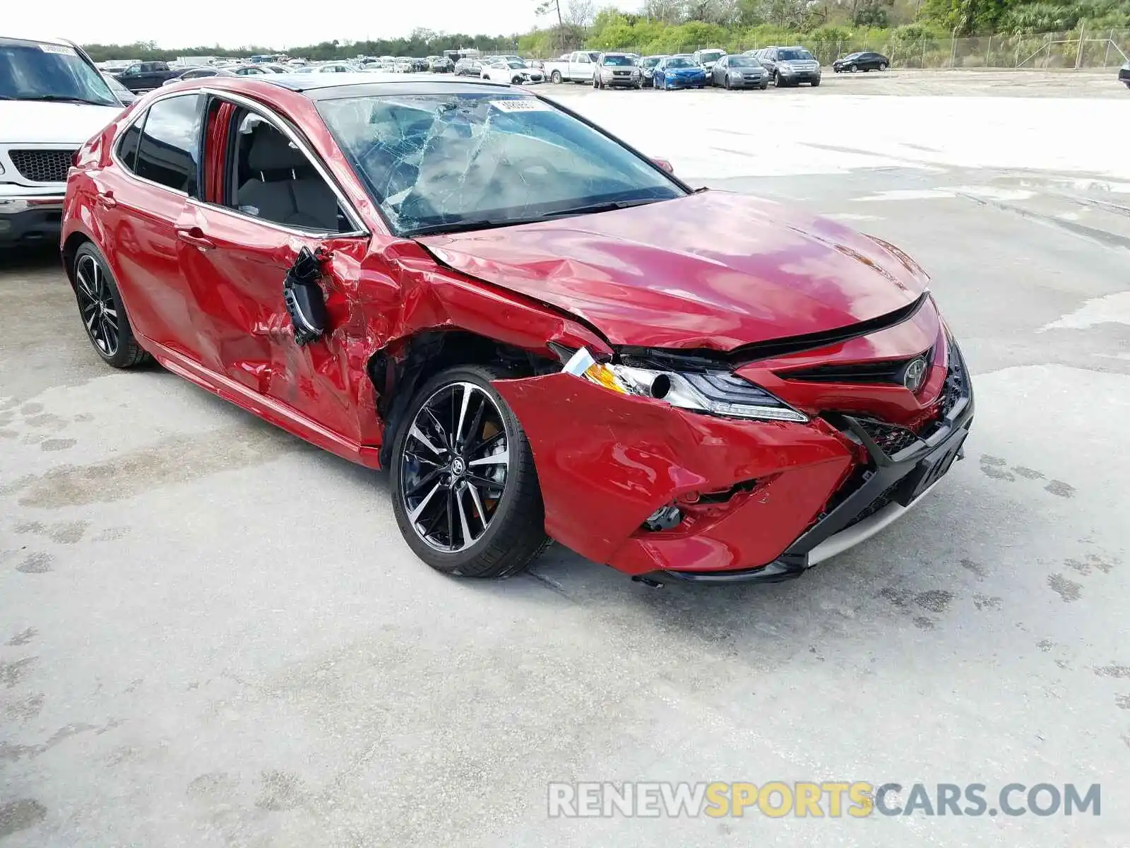 9 Photograph of a damaged car 4T1K61AK9LU327745 TOYOTA CAMRY 2020