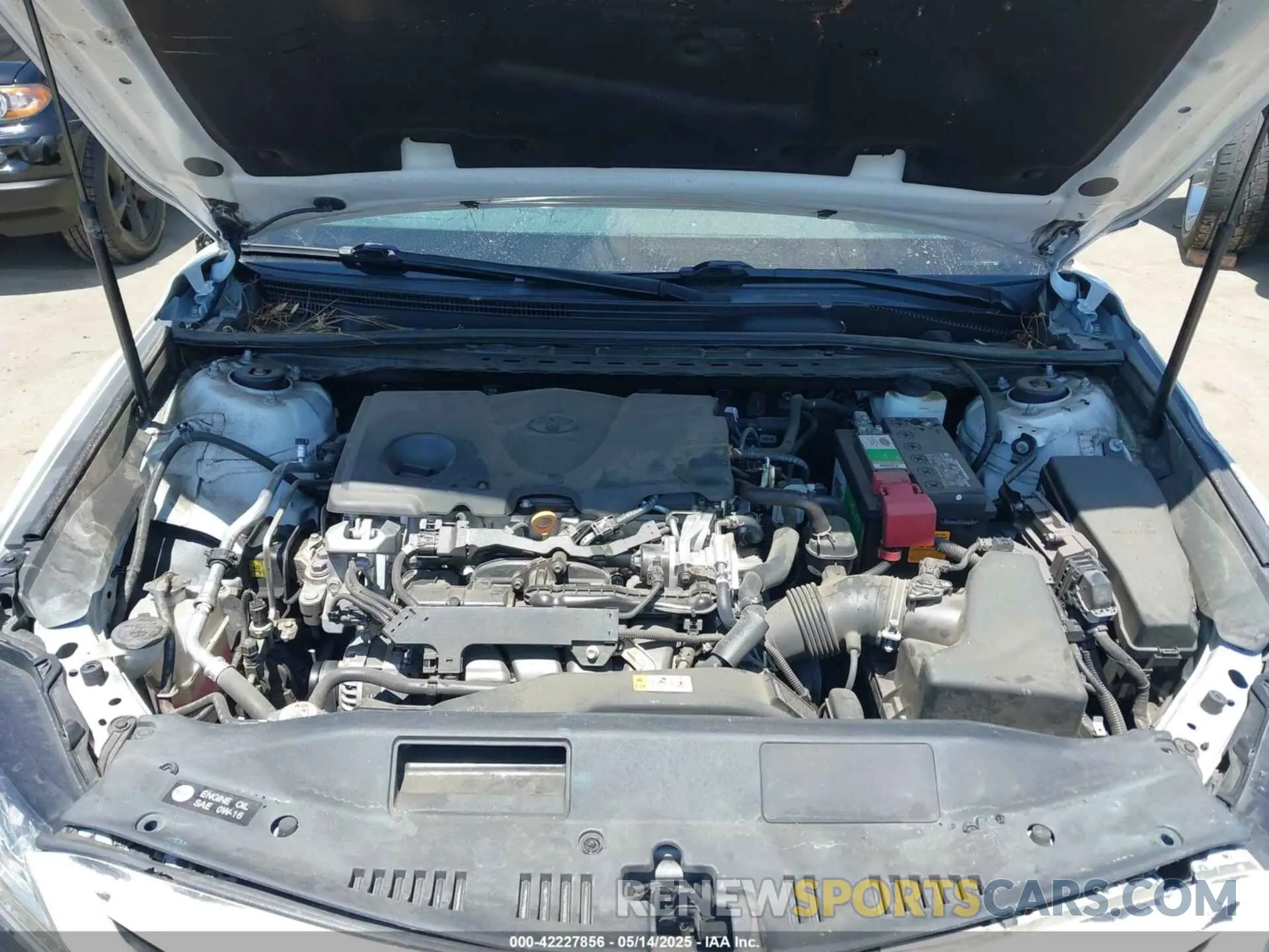 10 Photograph of a damaged car 4T1K61AK9LU355710 TOYOTA CAMRY 2020