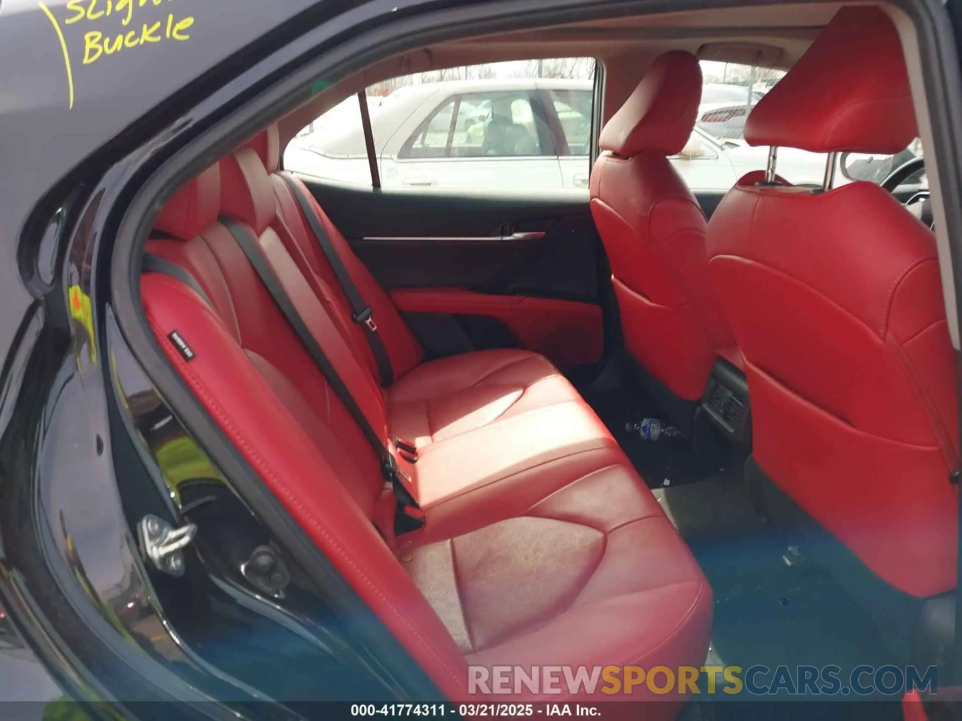 8 Photograph of a damaged car 4T1K61AK9LU377478 TOYOTA CAMRY 2020