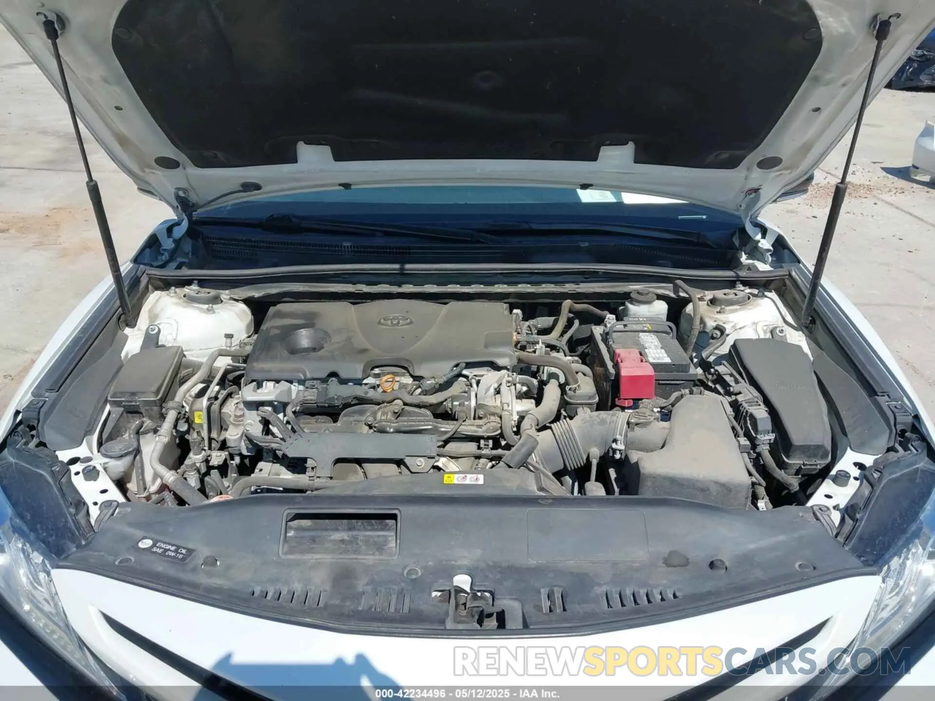 10 Photograph of a damaged car 4T1K61AK9LU380560 TOYOTA CAMRY 2020
