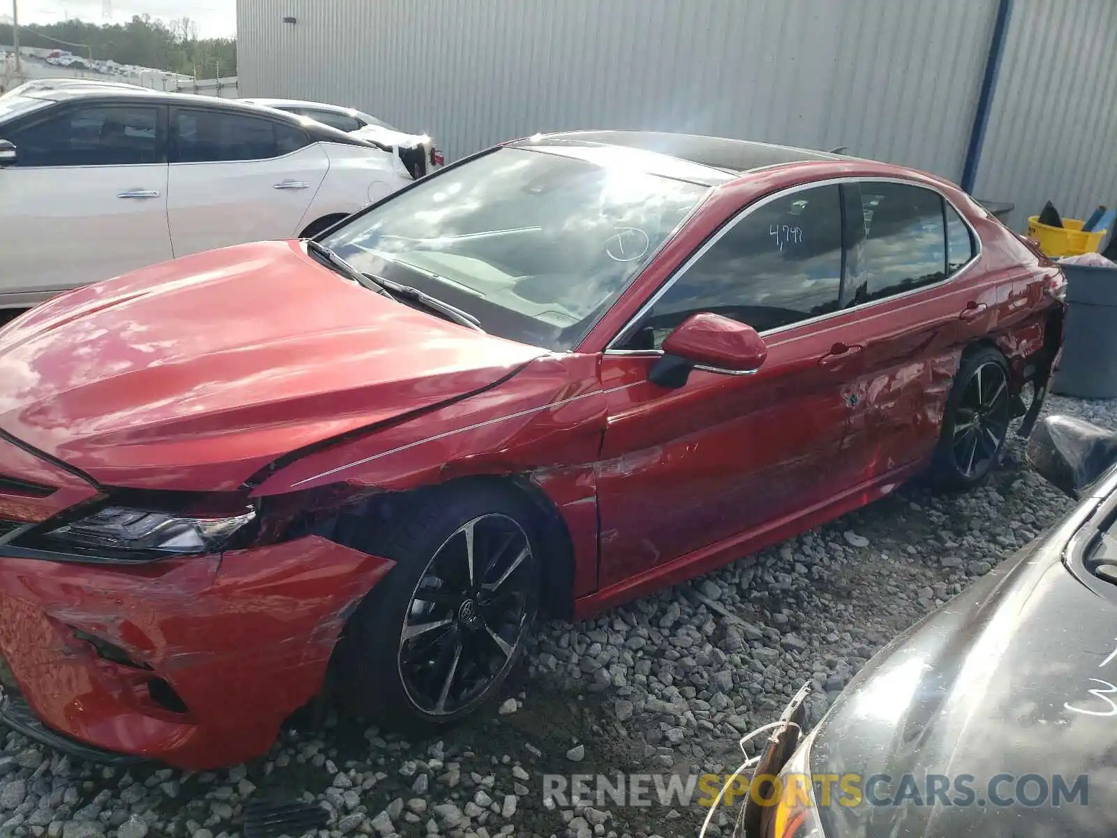 9 Photograph of a damaged car 4T1K61AK9LU385130 TOYOTA CAMRY 2020