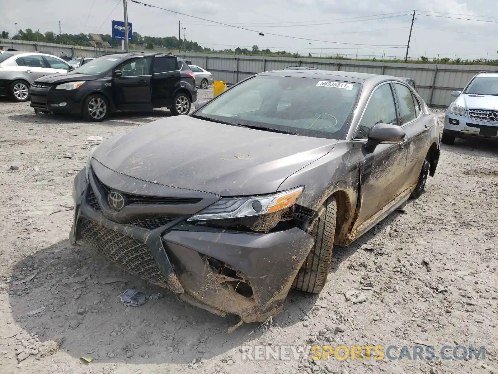 2 Photograph of a damaged car 4T1K61AK9LU385211 TOYOTA CAMRY 2020