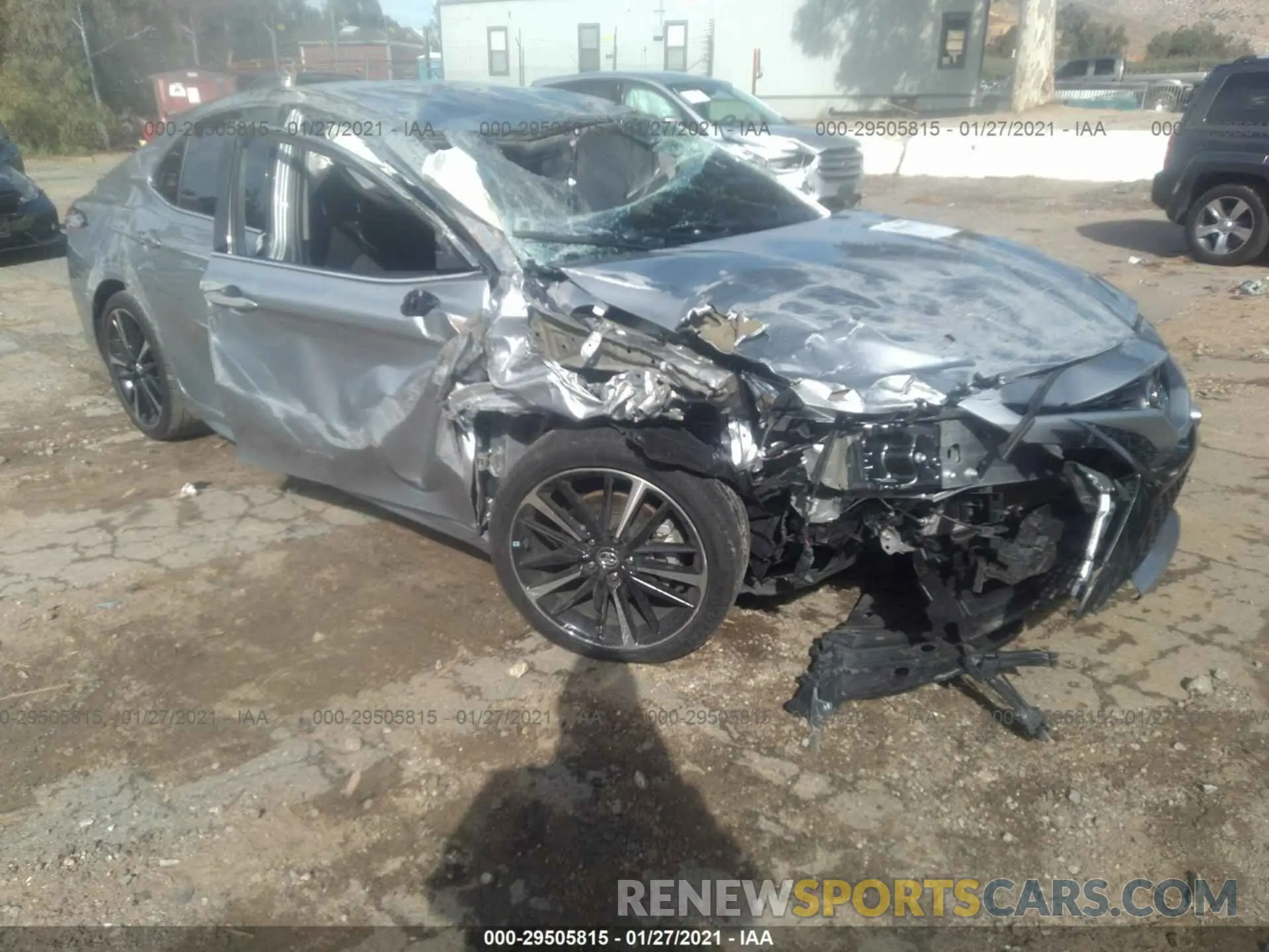 1 Photograph of a damaged car 4T1K61AK9LU909523 TOYOTA CAMRY 2020