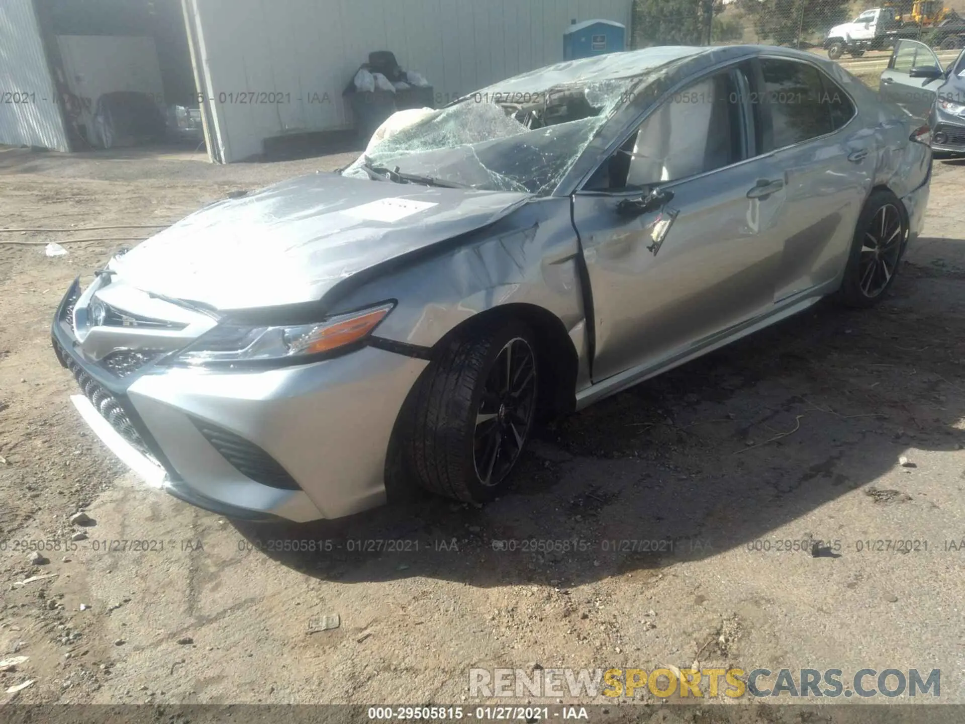 2 Photograph of a damaged car 4T1K61AK9LU909523 TOYOTA CAMRY 2020