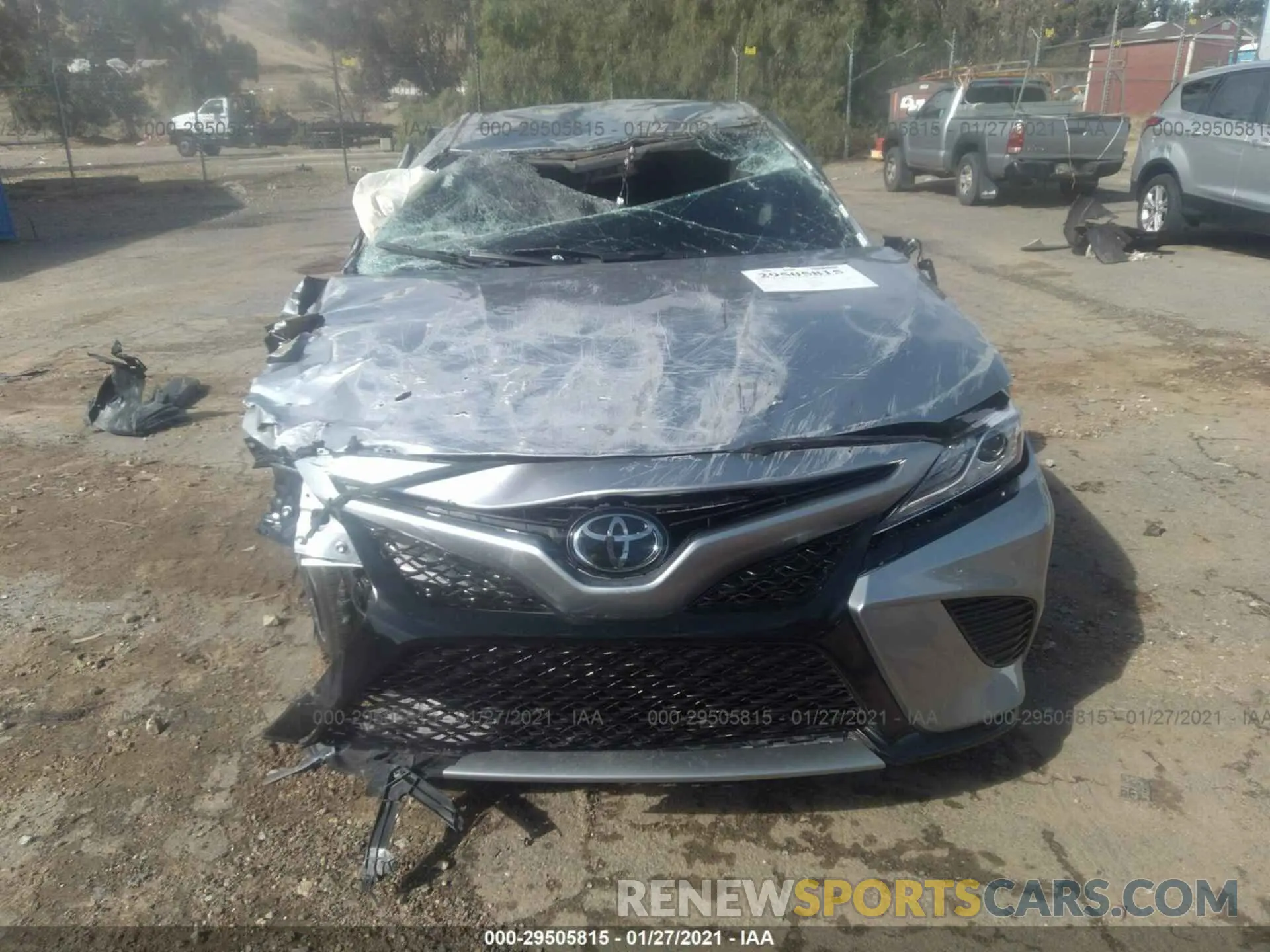 6 Photograph of a damaged car 4T1K61AK9LU909523 TOYOTA CAMRY 2020