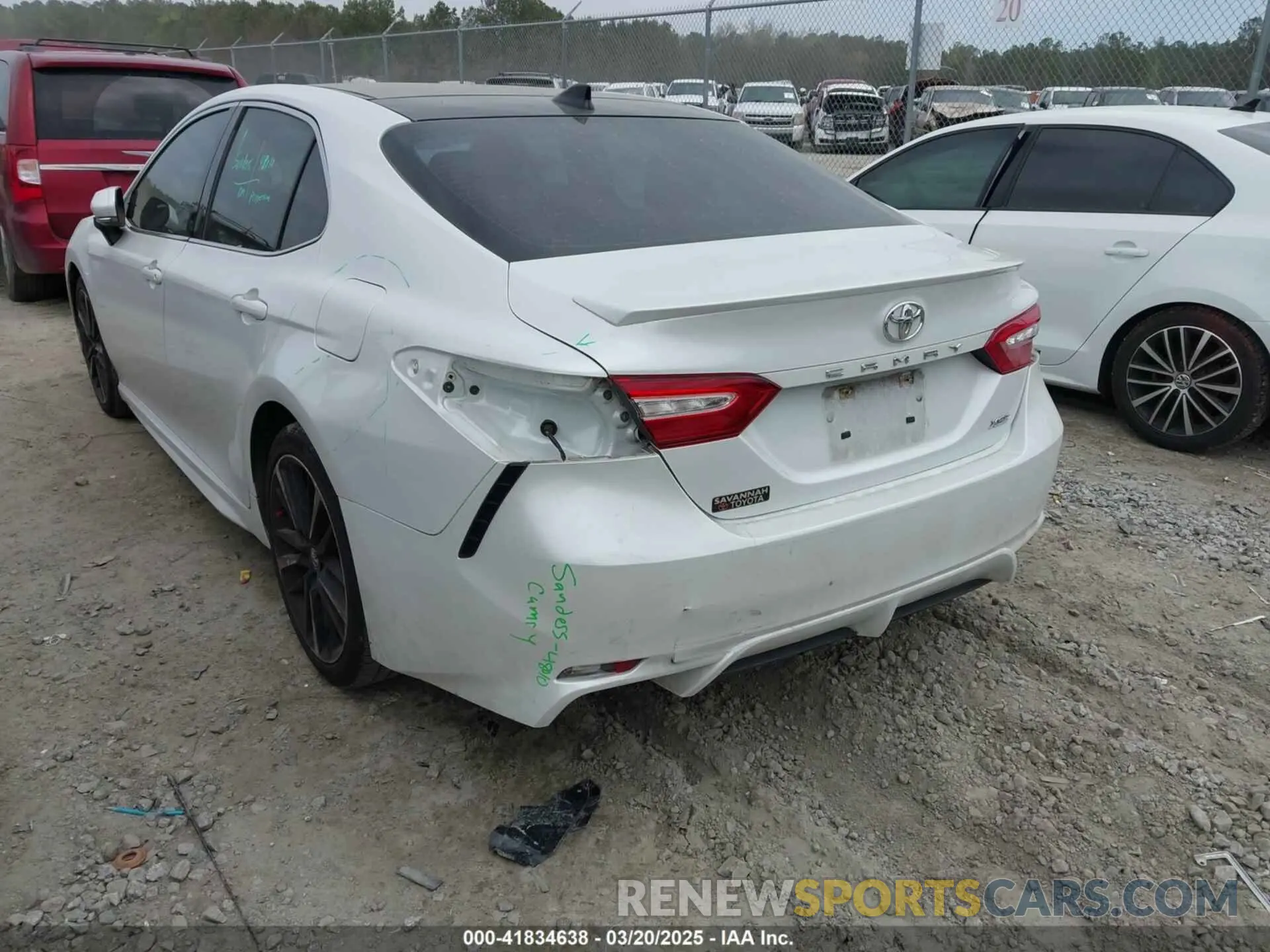 6 Photograph of a damaged car 4T1K61AK9LU913071 TOYOTA CAMRY 2020