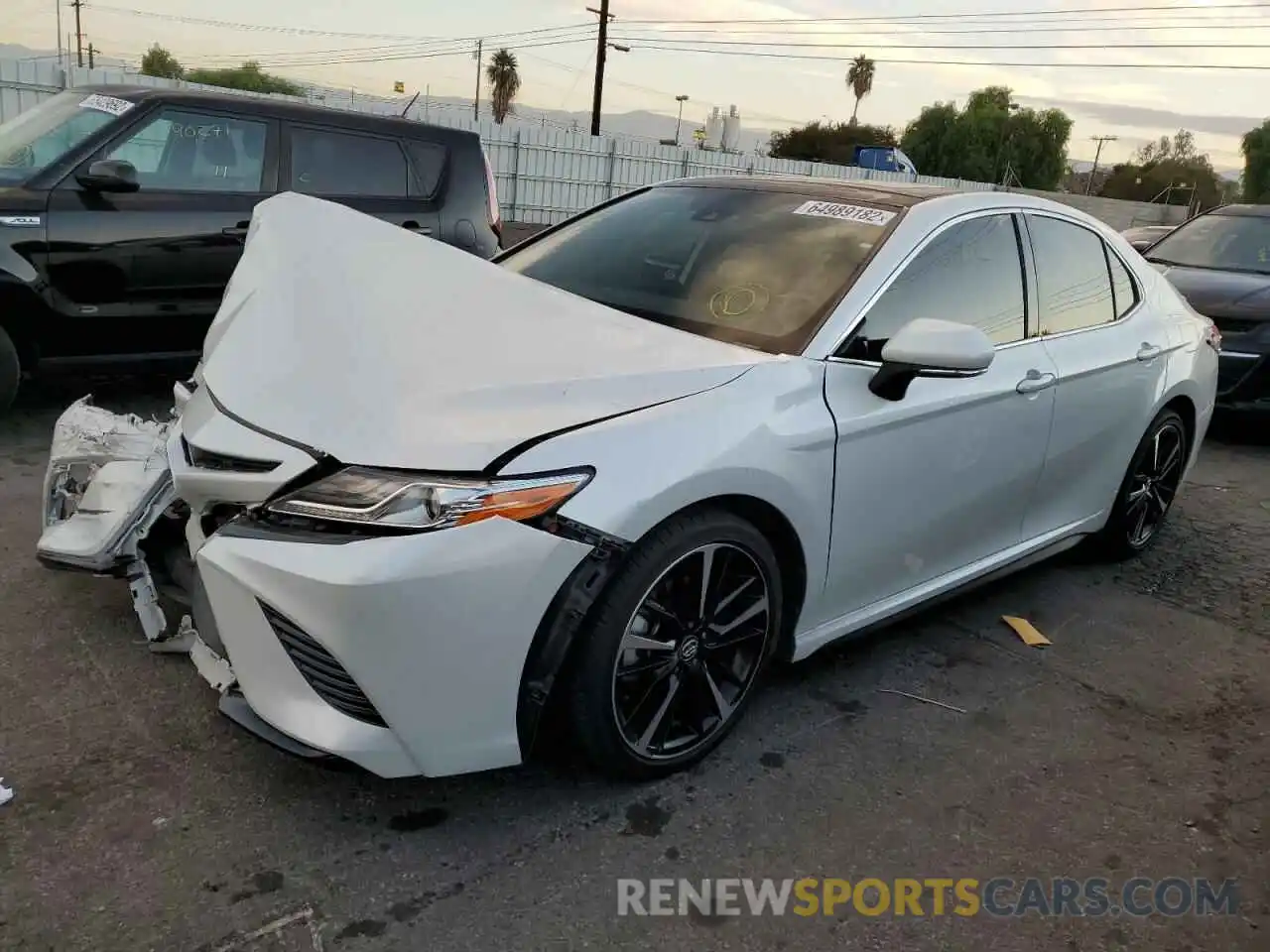 2 Photograph of a damaged car 4T1K61AK9LU915046 TOYOTA CAMRY 2020