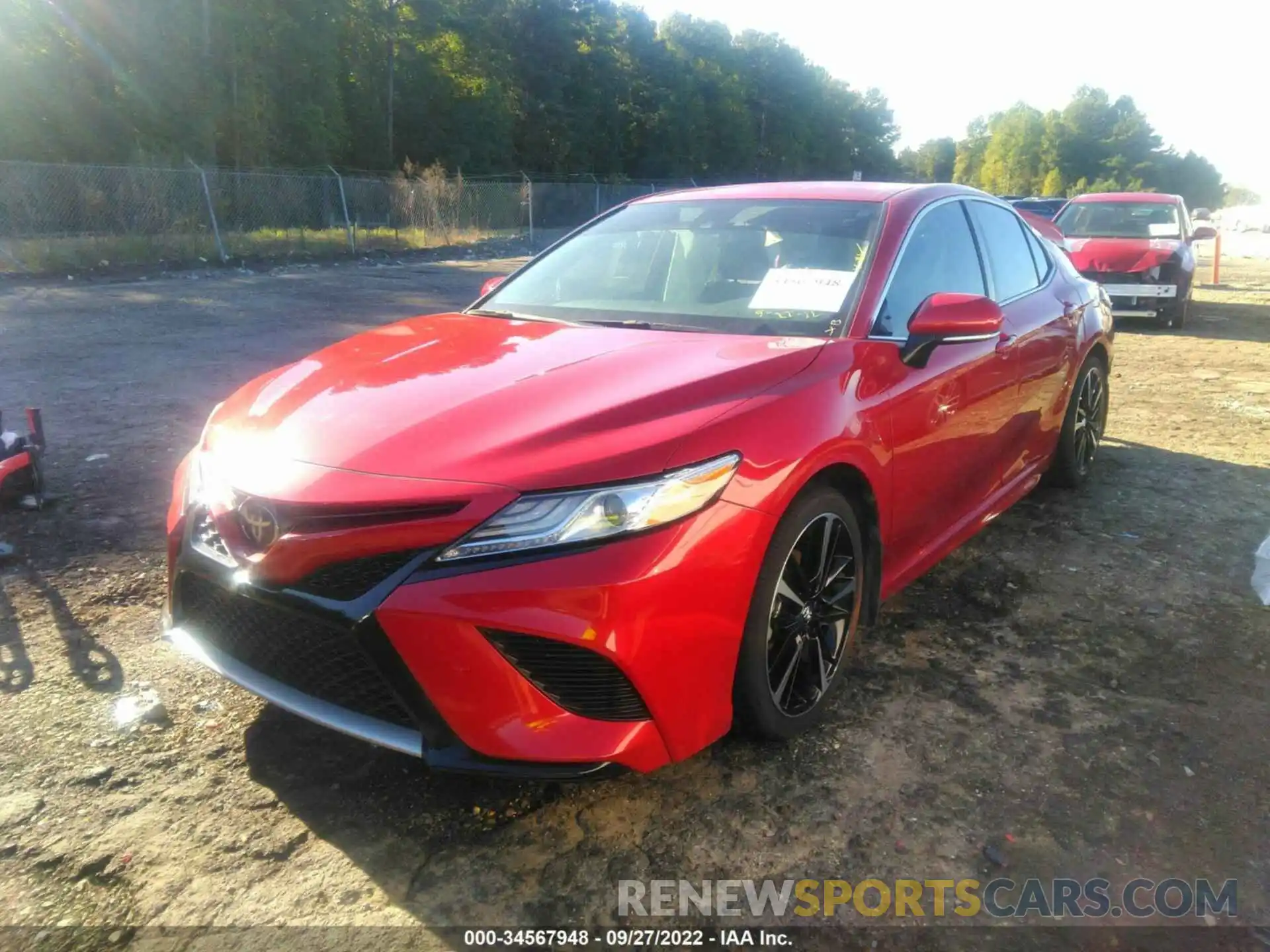 2 Photograph of a damaged car 4T1K61AKXLU310730 TOYOTA CAMRY 2020