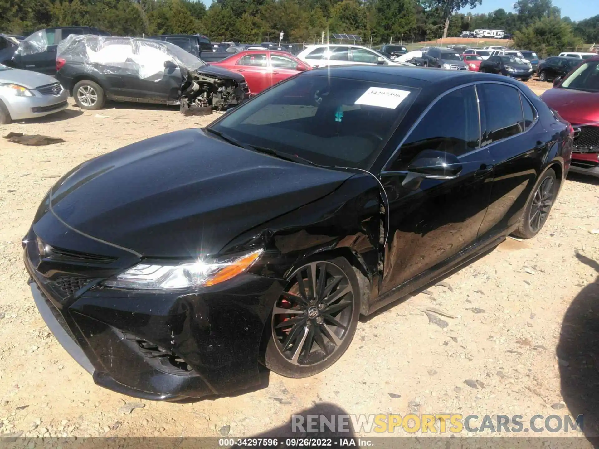 2 Photograph of a damaged car 4T1K61AKXLU318360 TOYOTA CAMRY 2020