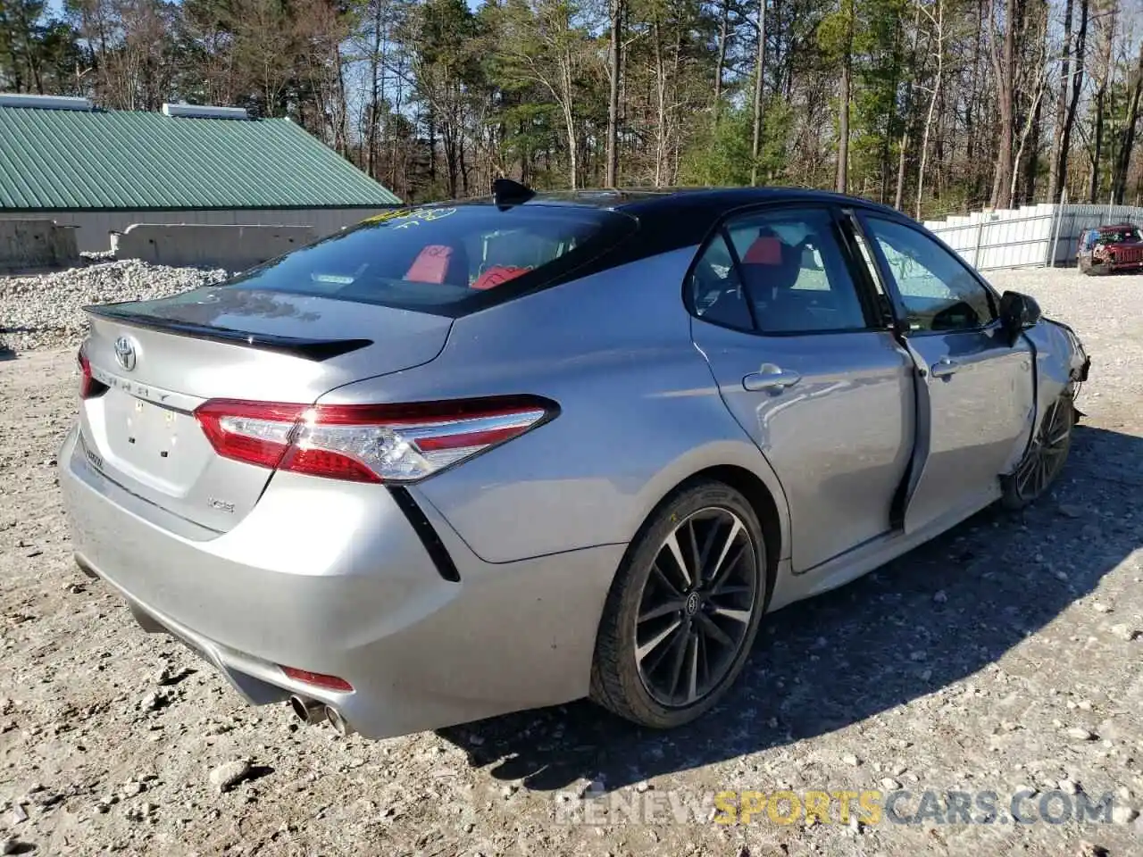 4 Photograph of a damaged car 4T1K61AKXLU323509 TOYOTA CAMRY 2020