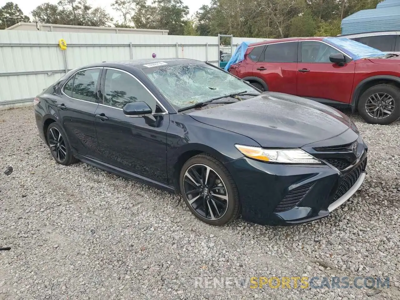 4 Photograph of a damaged car 4T1K61AKXLU332355 TOYOTA CAMRY 2020
