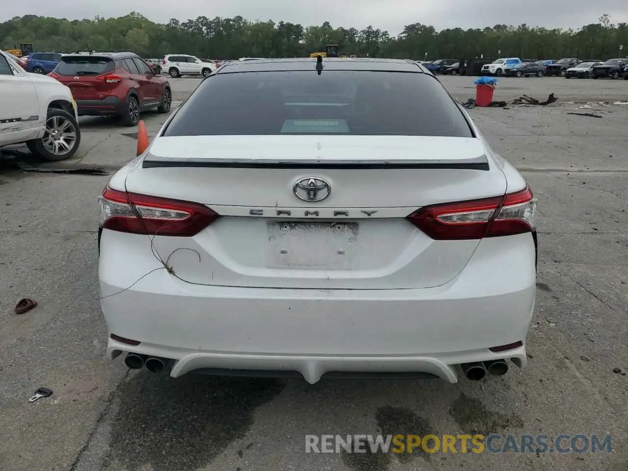 6 Photograph of a damaged car 4T1K61AKXLU374279 TOYOTA CAMRY 2020