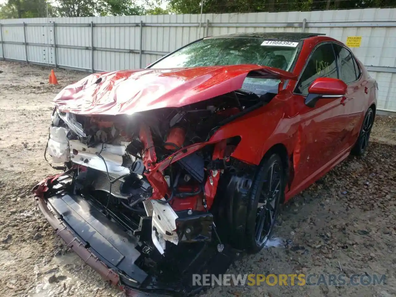 2 Photograph of a damaged car 4T1K61AKXLU398176 TOYOTA CAMRY 2020