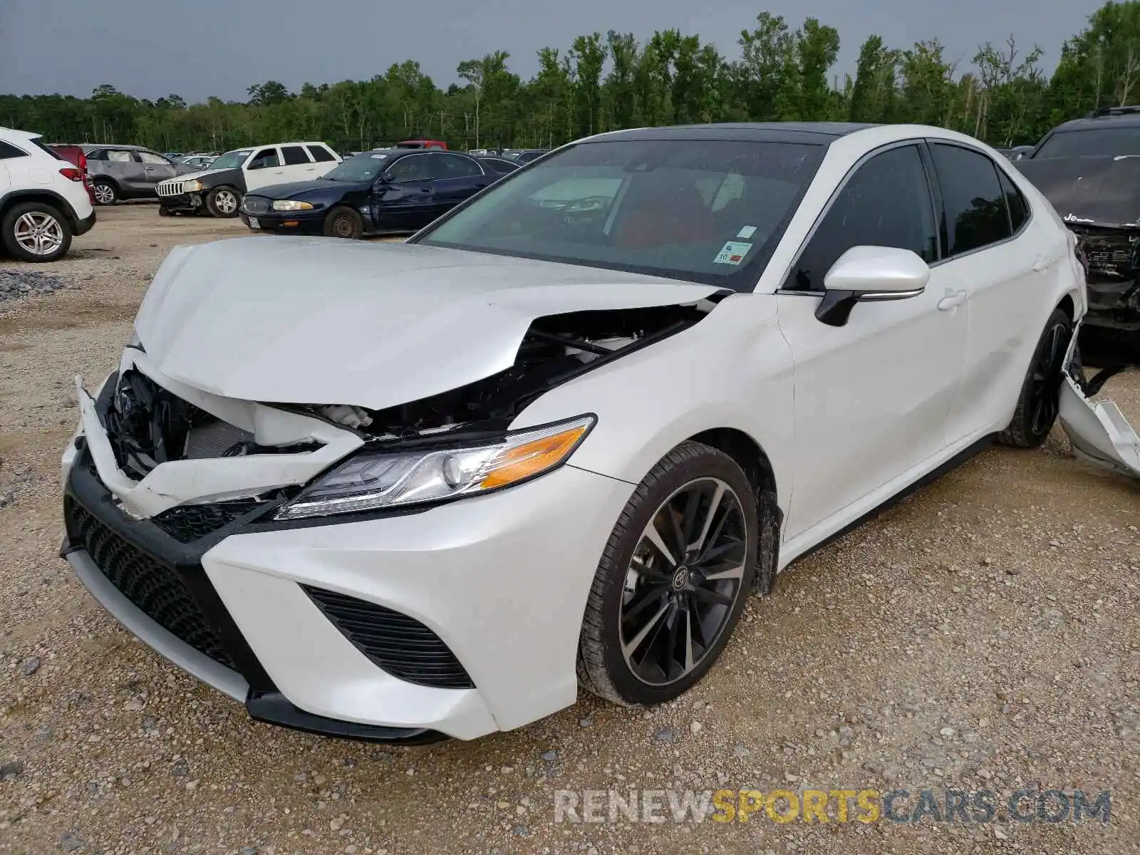 2 Photograph of a damaged car 4T1K61AKXLU398341 TOYOTA CAMRY 2020