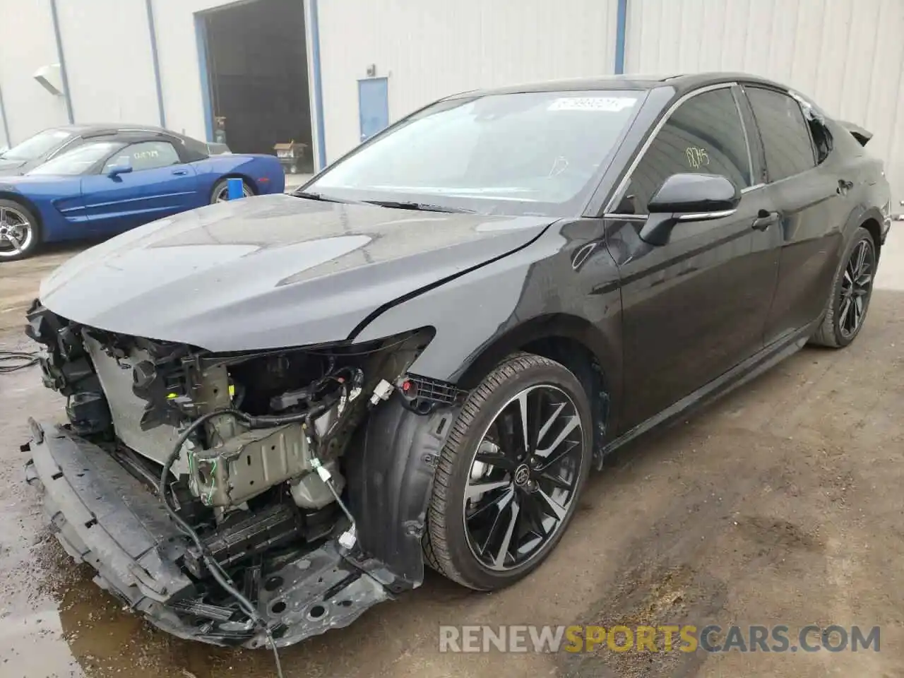 2 Photograph of a damaged car 4T1K61AKXLU401416 TOYOTA CAMRY 2020