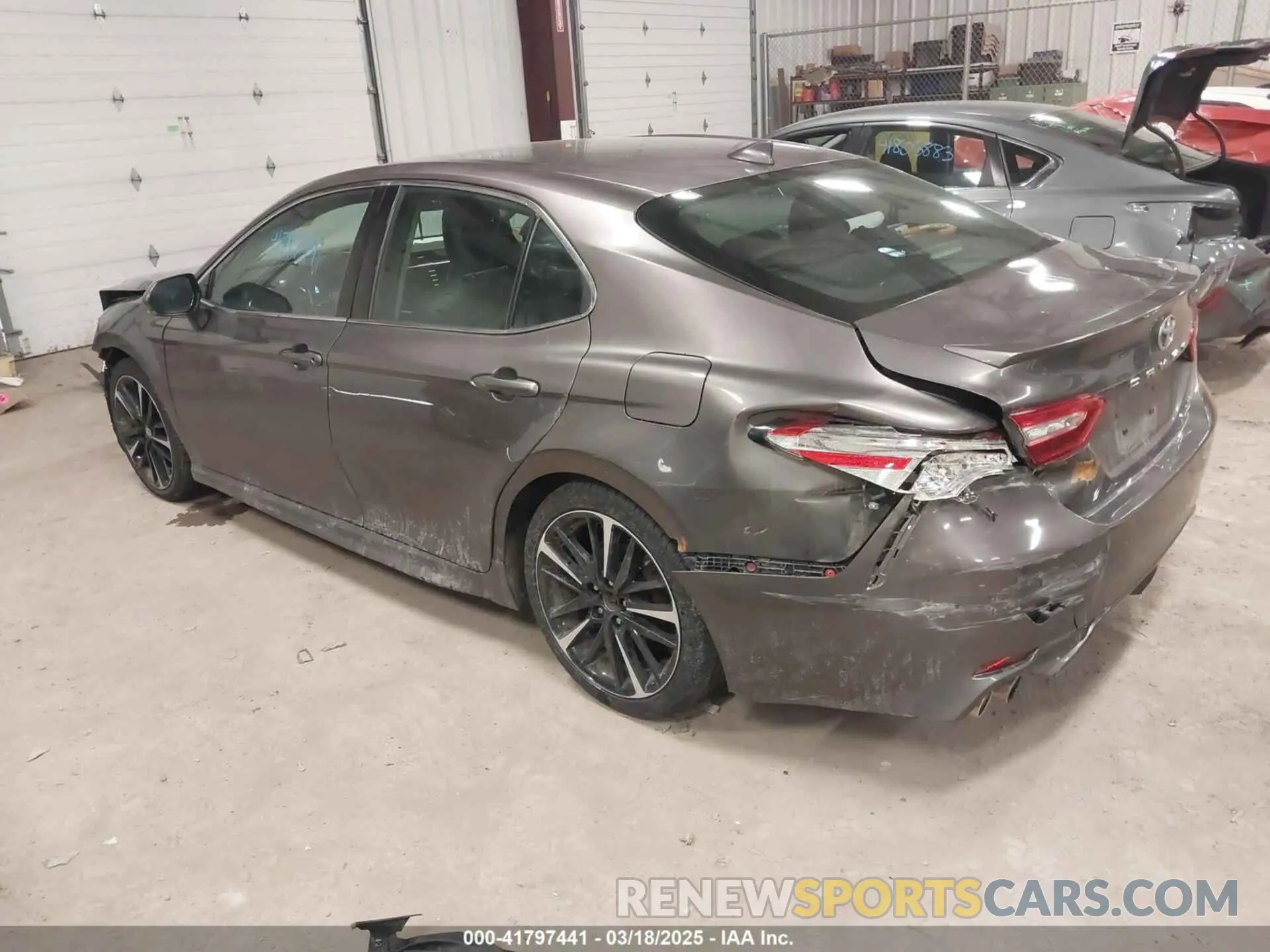3 Photograph of a damaged car 4T1K61BK0LU001363 TOYOTA CAMRY 2020