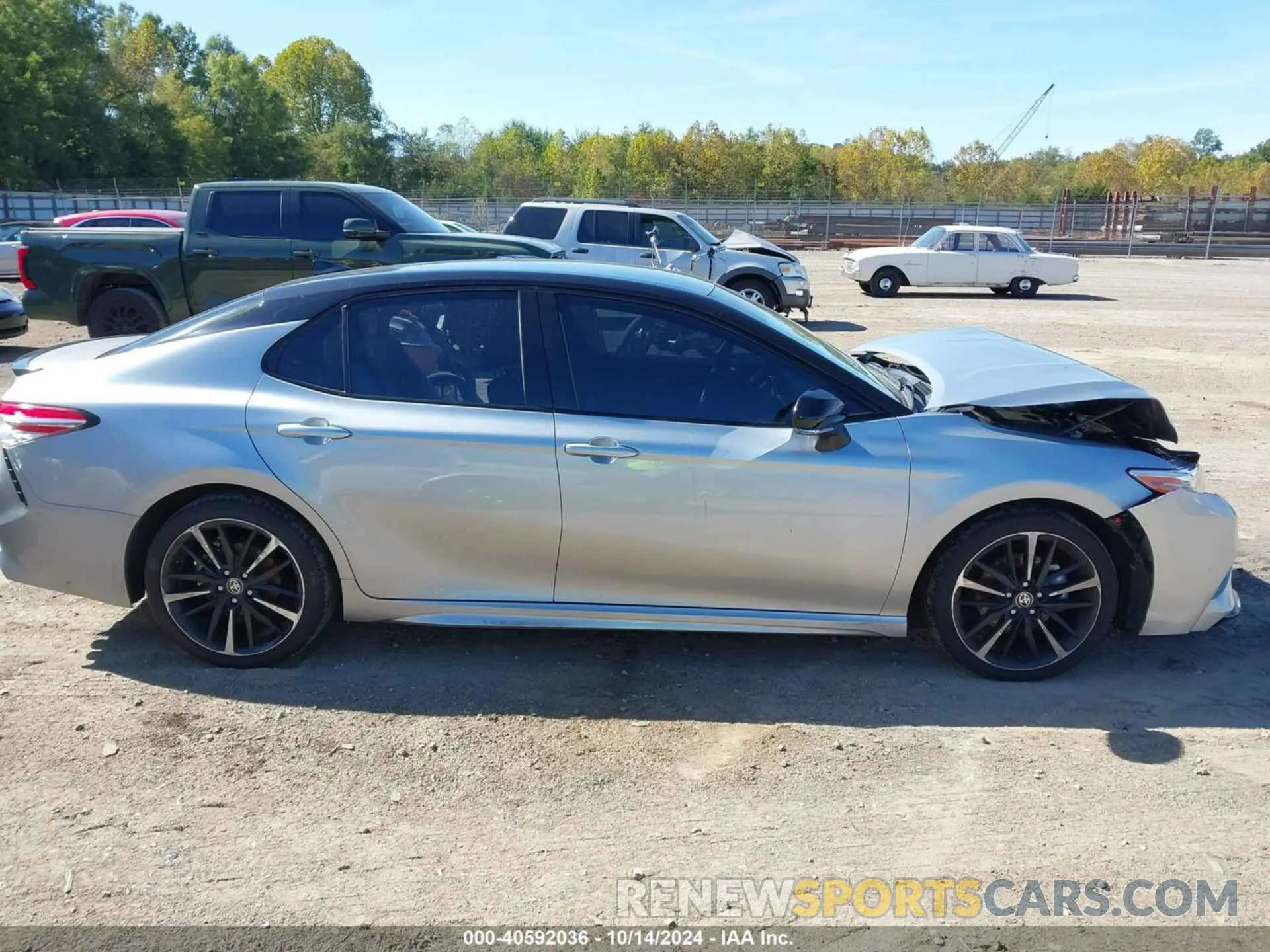 13 Photograph of a damaged car 4T1K61BK1LU006099 TOYOTA CAMRY 2020