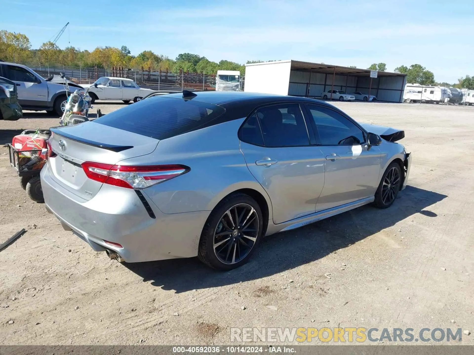 4 Photograph of a damaged car 4T1K61BK1LU006099 TOYOTA CAMRY 2020