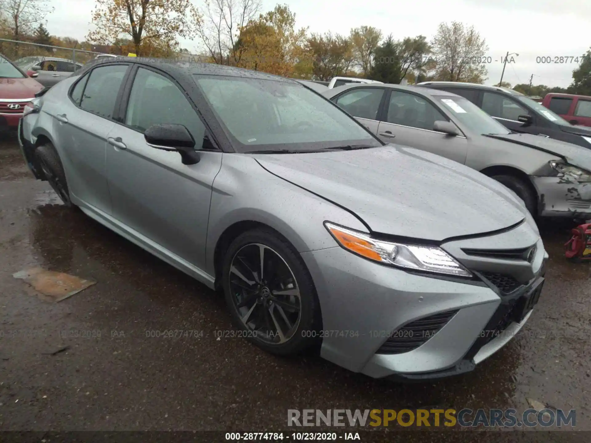 1 Photograph of a damaged car 4T1K61BK1LU014817 TOYOTA CAMRY 2020