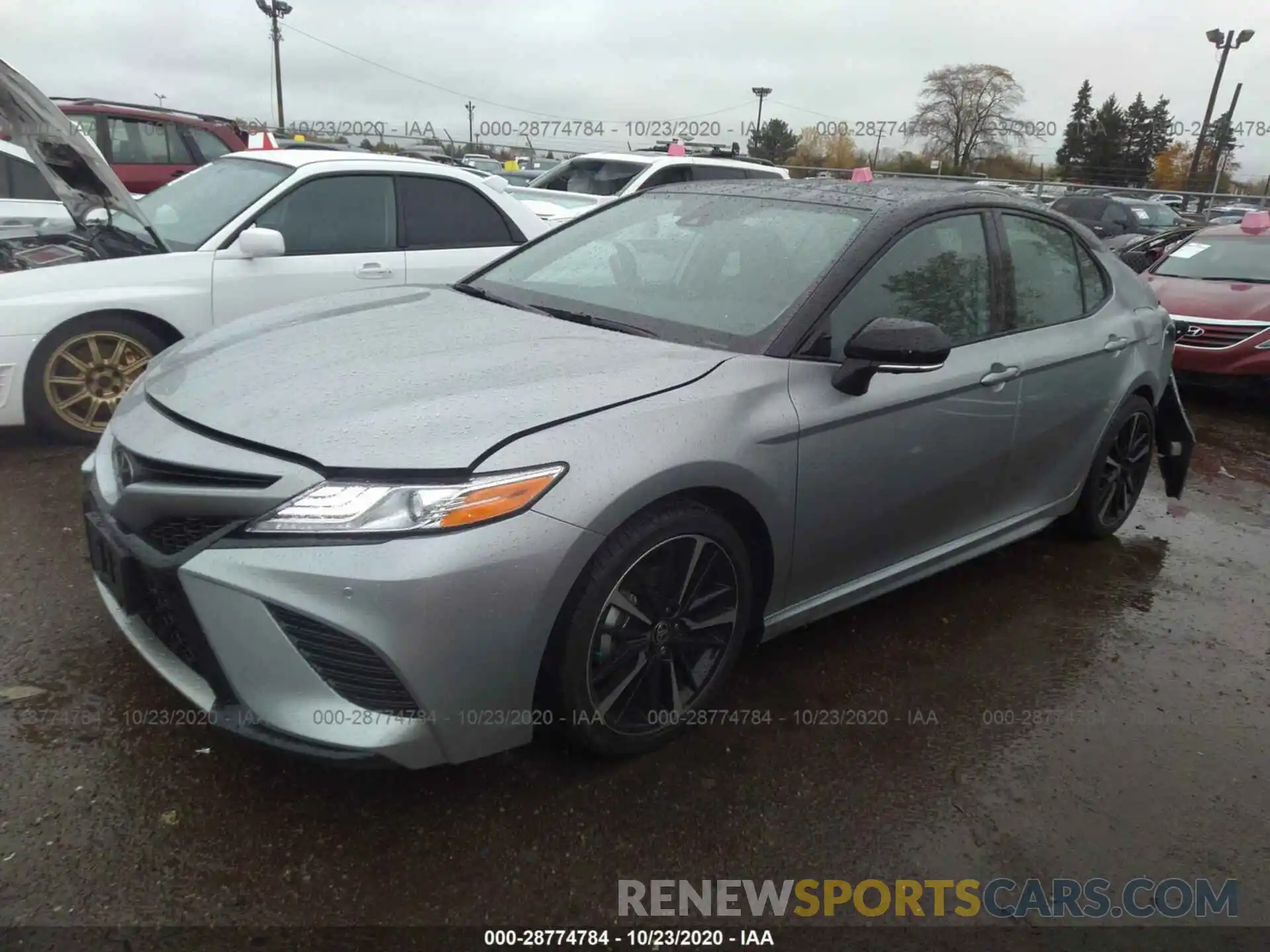 2 Photograph of a damaged car 4T1K61BK1LU014817 TOYOTA CAMRY 2020