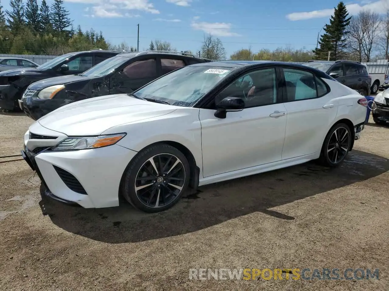 1 Photograph of a damaged car 4T1K61BK6LU002405 TOYOTA CAMRY 2020