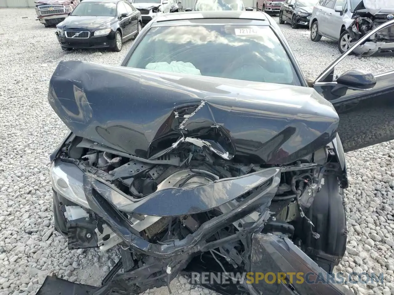 11 Photograph of a damaged car 4T1K61BK7LU001408 TOYOTA CAMRY 2020