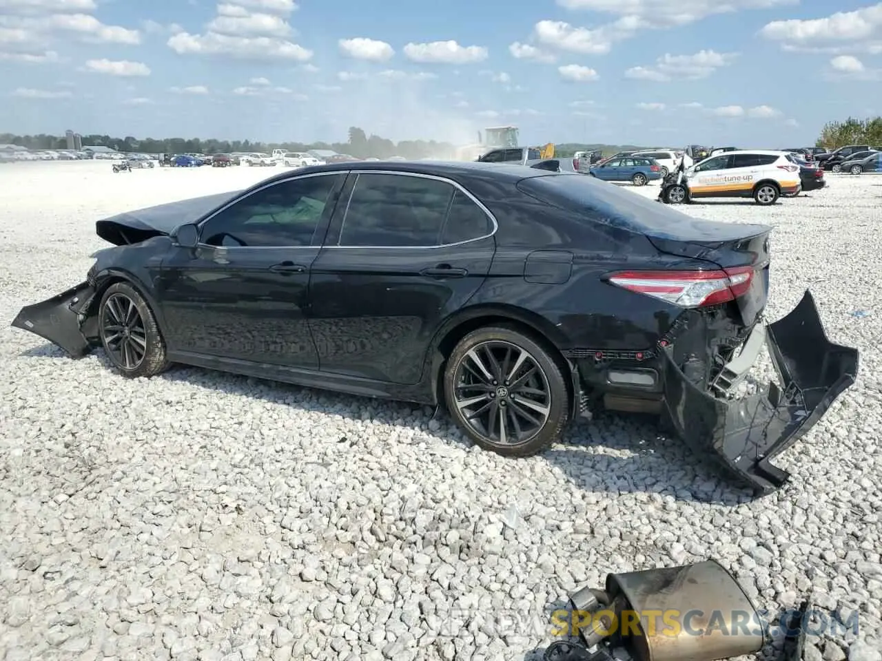 2 Photograph of a damaged car 4T1K61BK7LU001408 TOYOTA CAMRY 2020