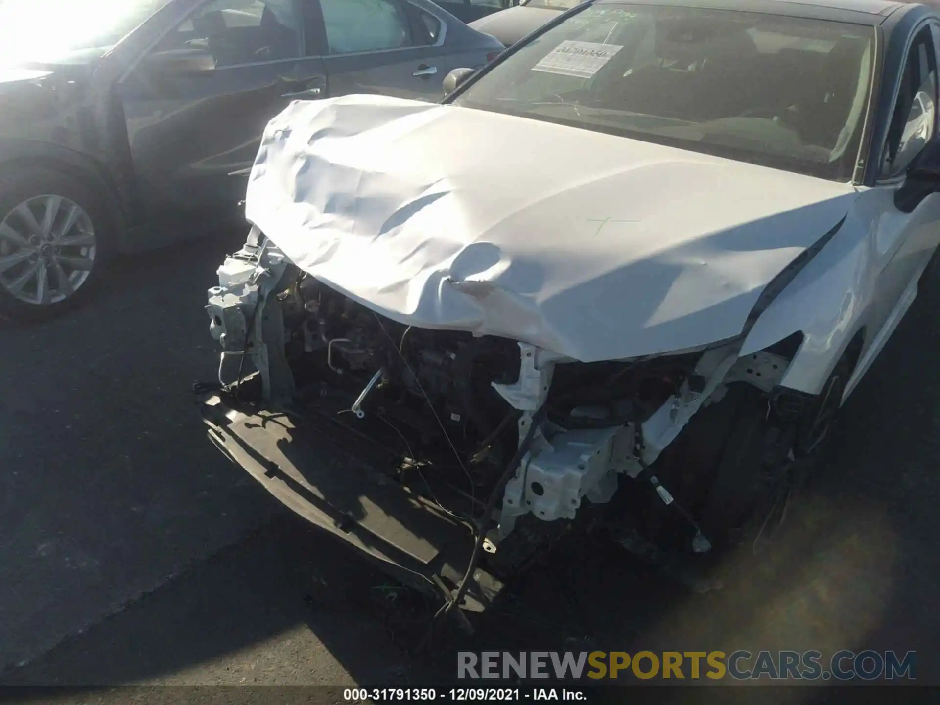 6 Photograph of a damaged car 4T1K61BK8LU011638 TOYOTA CAMRY 2020