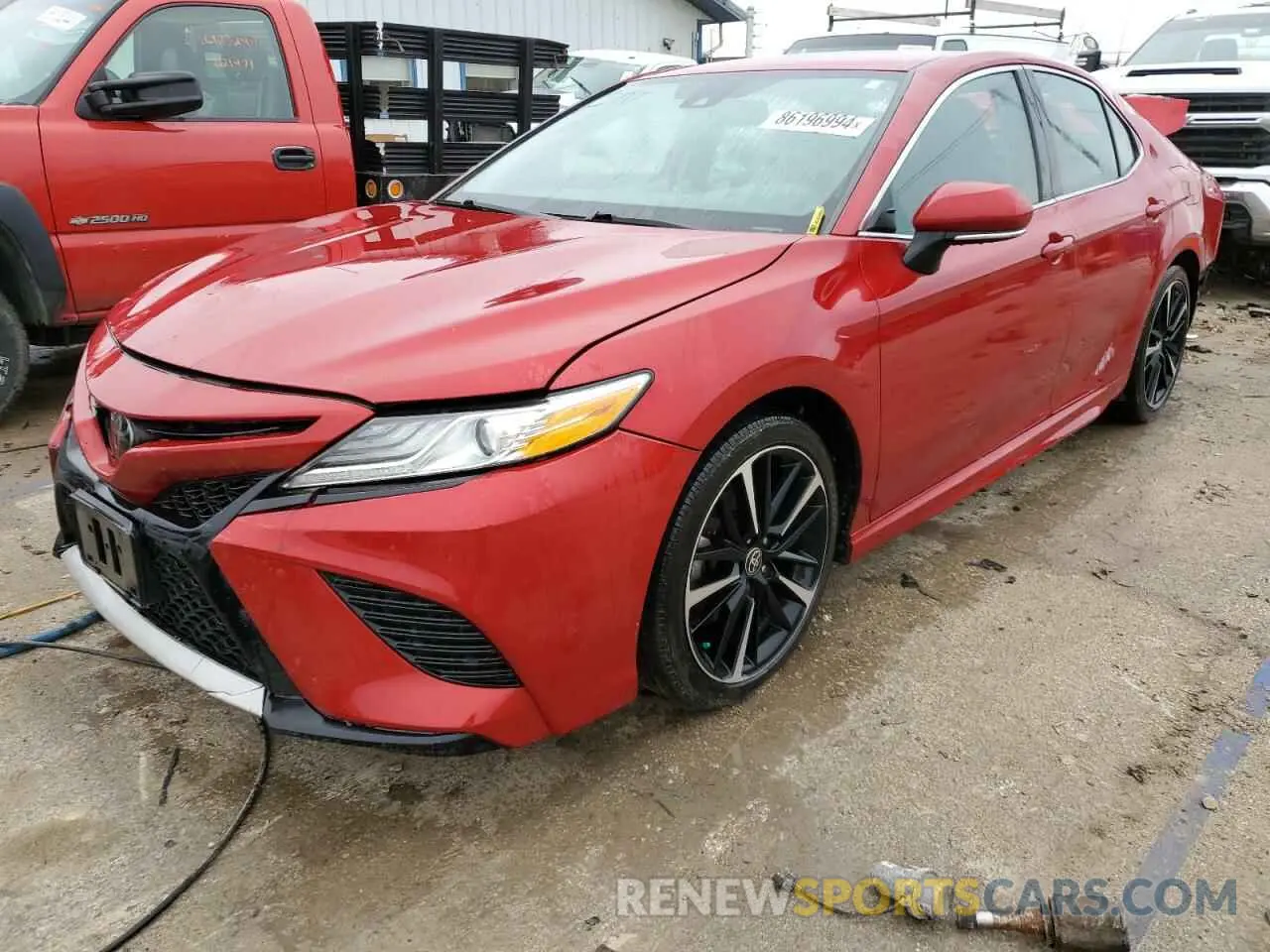 1 Photograph of a damaged car 4T1K61BK8LU014698 TOYOTA CAMRY 2020