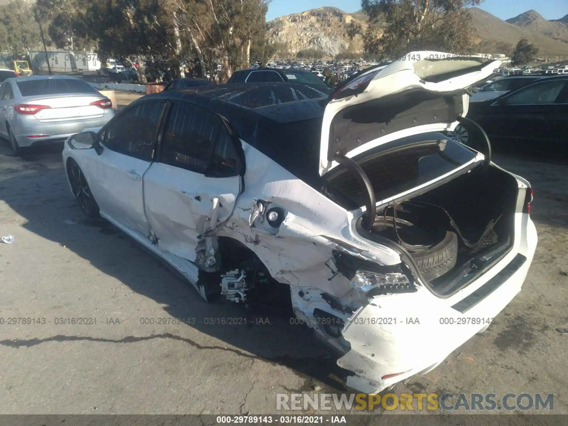 3 Photograph of a damaged car 4T1K61BK9LU006299 TOYOTA CAMRY 2020