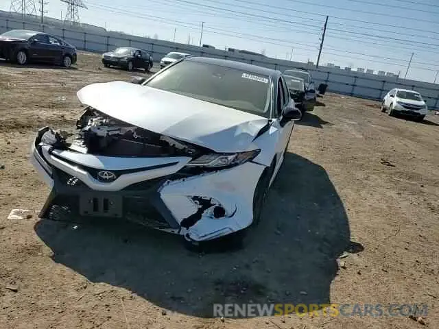 11 Photograph of a damaged car 4T1K61BK9LU006528 TOYOTA CAMRY 2020