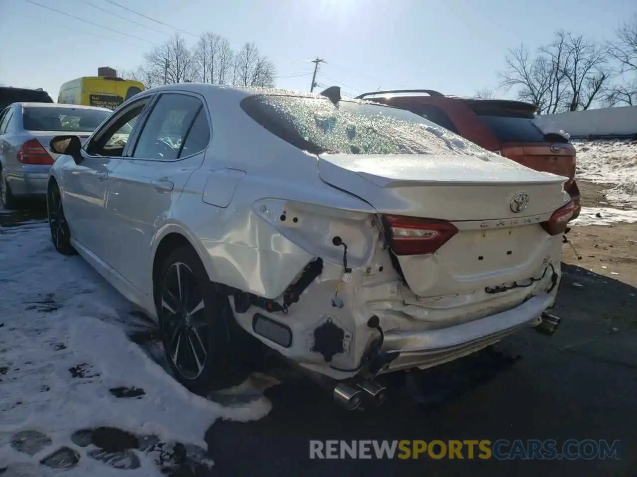 3 Photograph of a damaged car 4T1K61BK9LU013835 TOYOTA CAMRY 2020